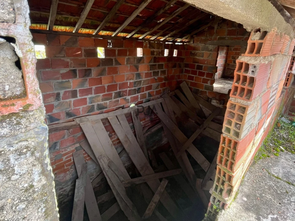 Moradia T2 para Venda em Castelões Foto 20