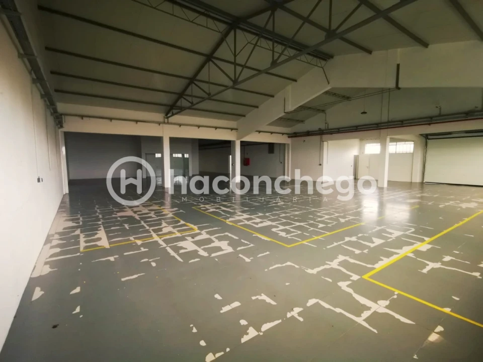 Armazém para Arrendamento em Lijo Foto 13