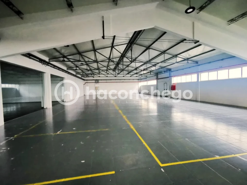 Armazém para Arrendamento em Lijo Foto 7