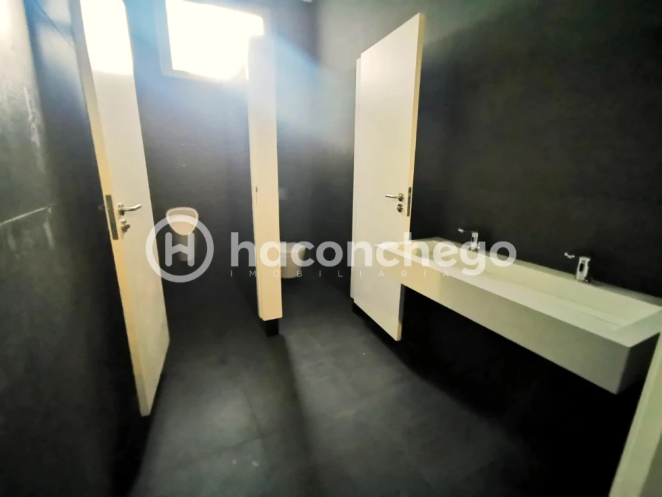 Armazém para Arrendamento em Lijo Foto 16