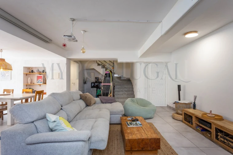 Moradia T5 para Venda em Santo Isidoro Foto 8