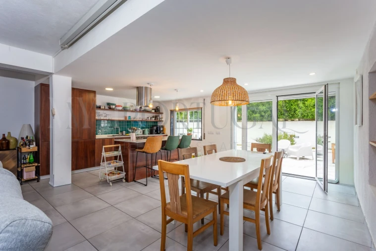 Moradia T5 para Venda em Santo Isidoro Foto 9