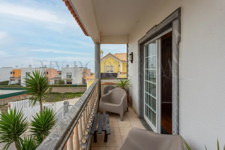 Moradia T5 para Venda em Santo Isidoro Foto 26