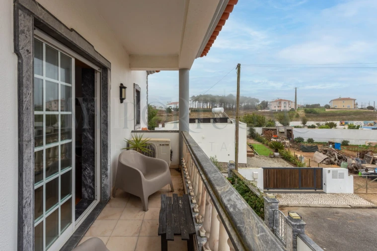 Moradia T5 para Venda em Santo Isidoro Foto 40