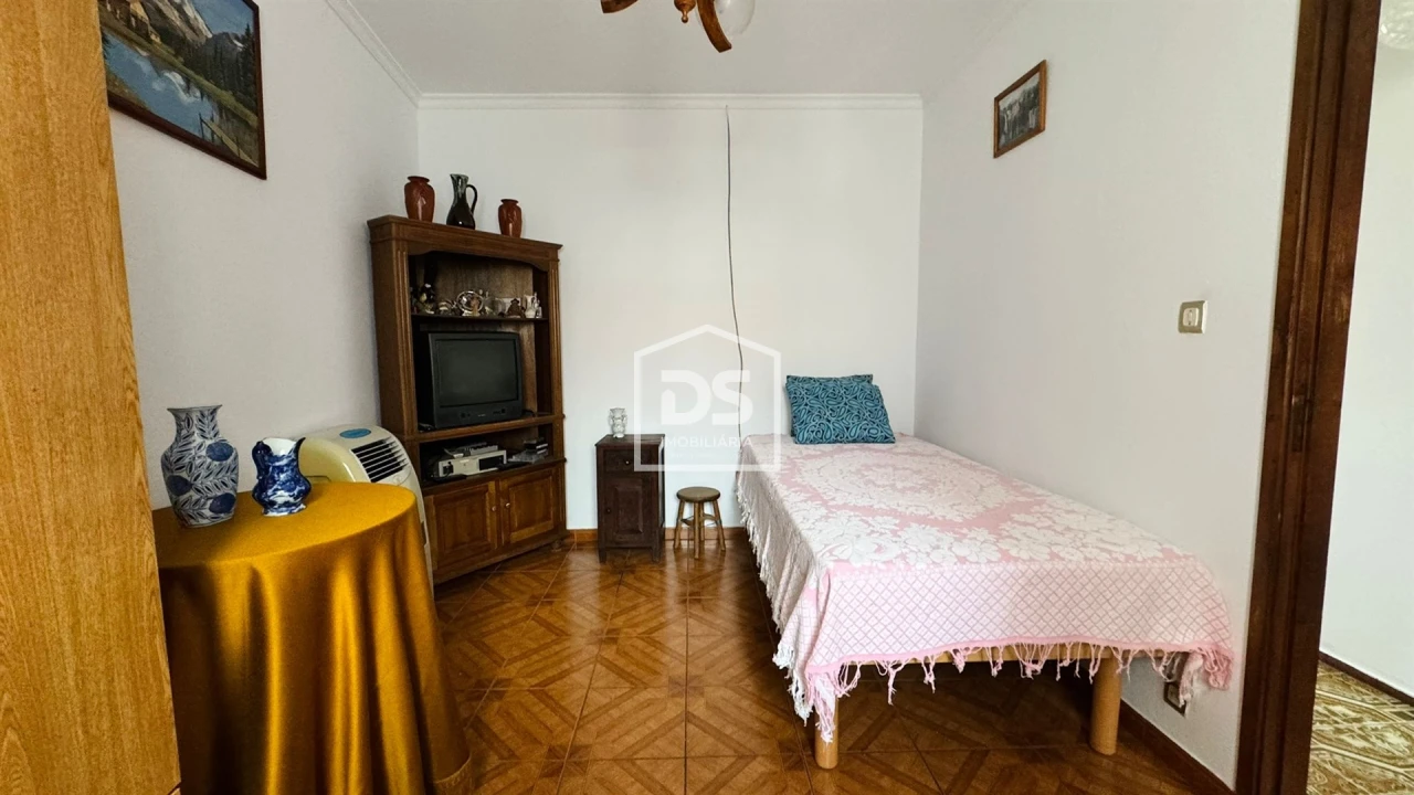 Moradia T3 para Venda em Fiães Foto 11