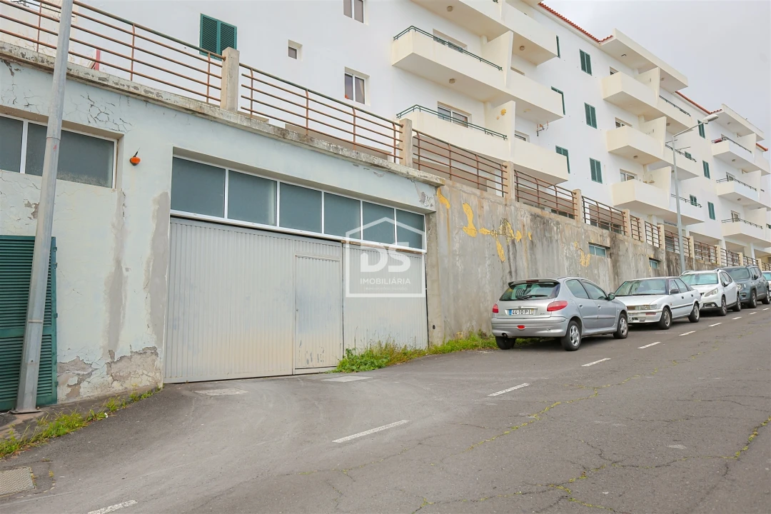 Apartamento T2 para Venda em Santa Cruz Foto 29