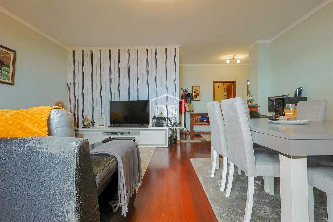 Apartamento T2 para Venda em Santa Cruz Foto 15