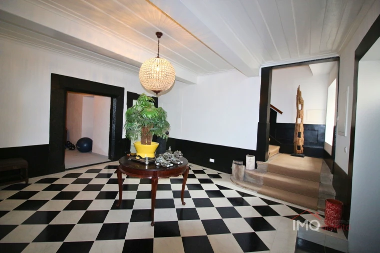 Moradia T0 para Venda em Sé e São Lourenço Foto 2