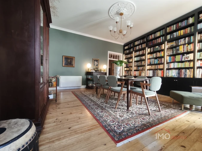 Moradia T0 para Venda em Sé e São Lourenço Foto 11