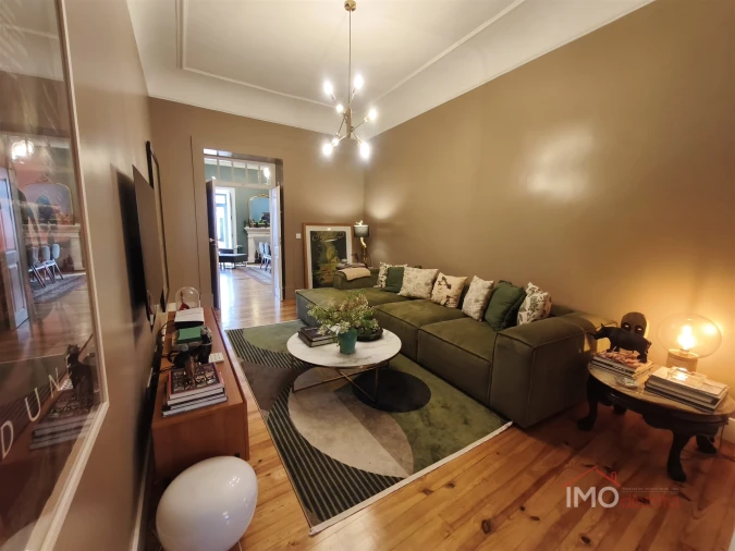 Moradia T0 para Venda em Sé e São Lourenço Foto 8