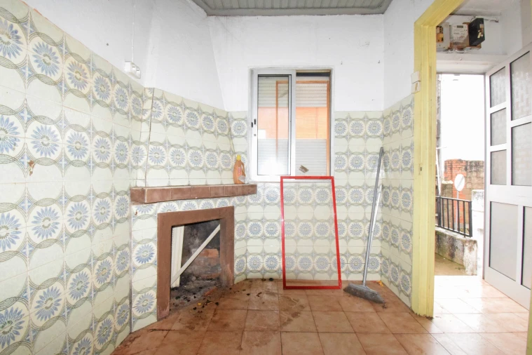 Moradia T2 para Venda em Dominguizo Foto 6