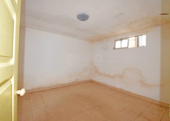 Moradia T2 para Venda em Dominguizo Foto 4