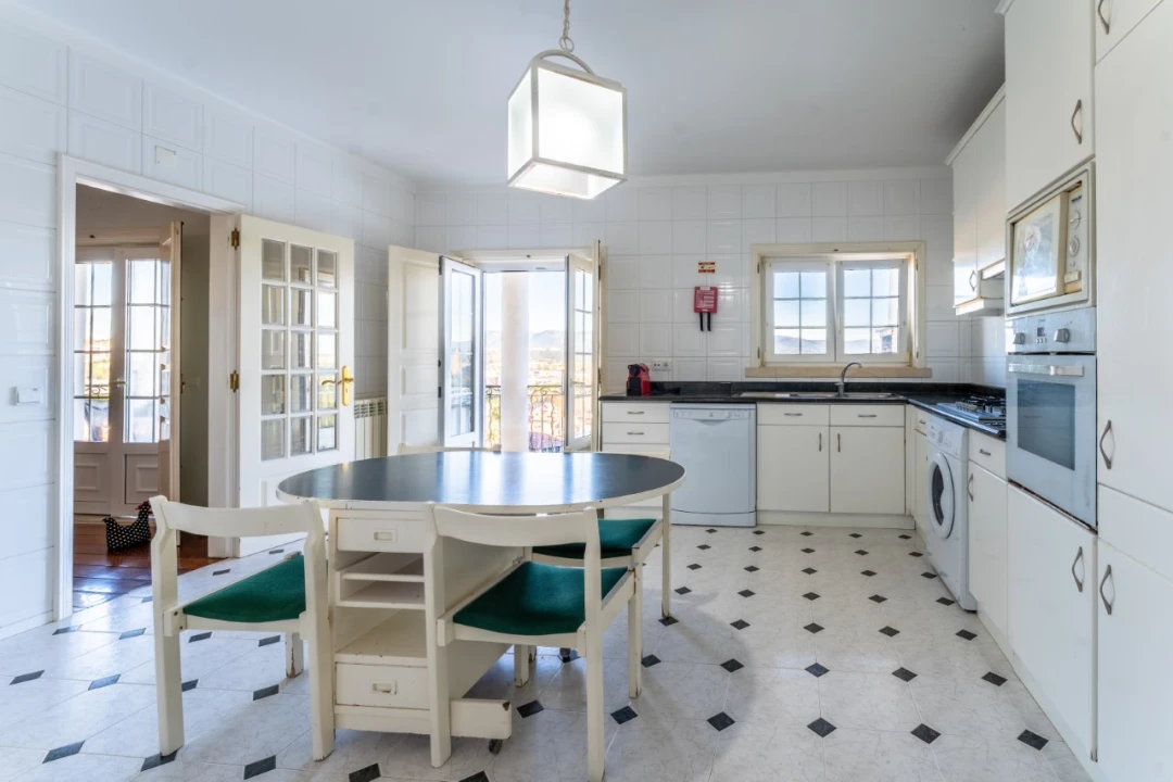 Moradia T5 para Venda em Alcobaça e Vestiaria Foto 39