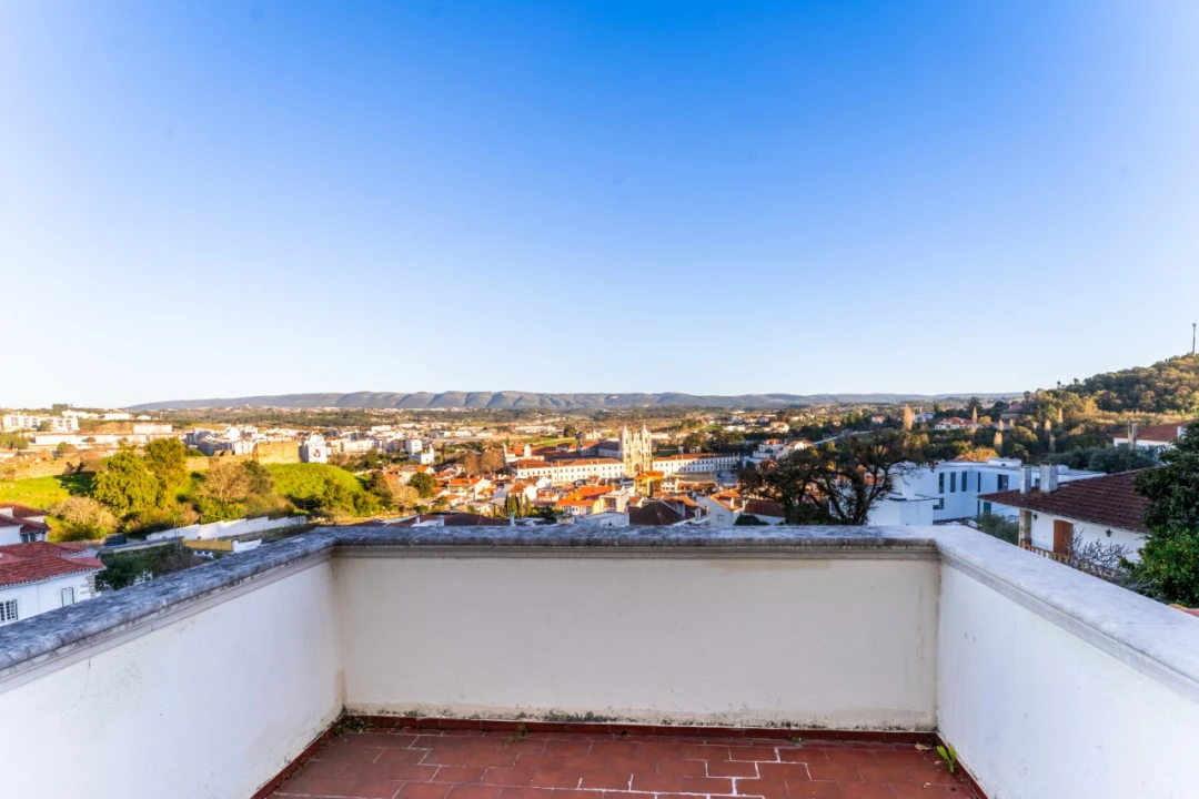 Moradia T5 para Venda em Alcobaça e Vestiaria Foto 46