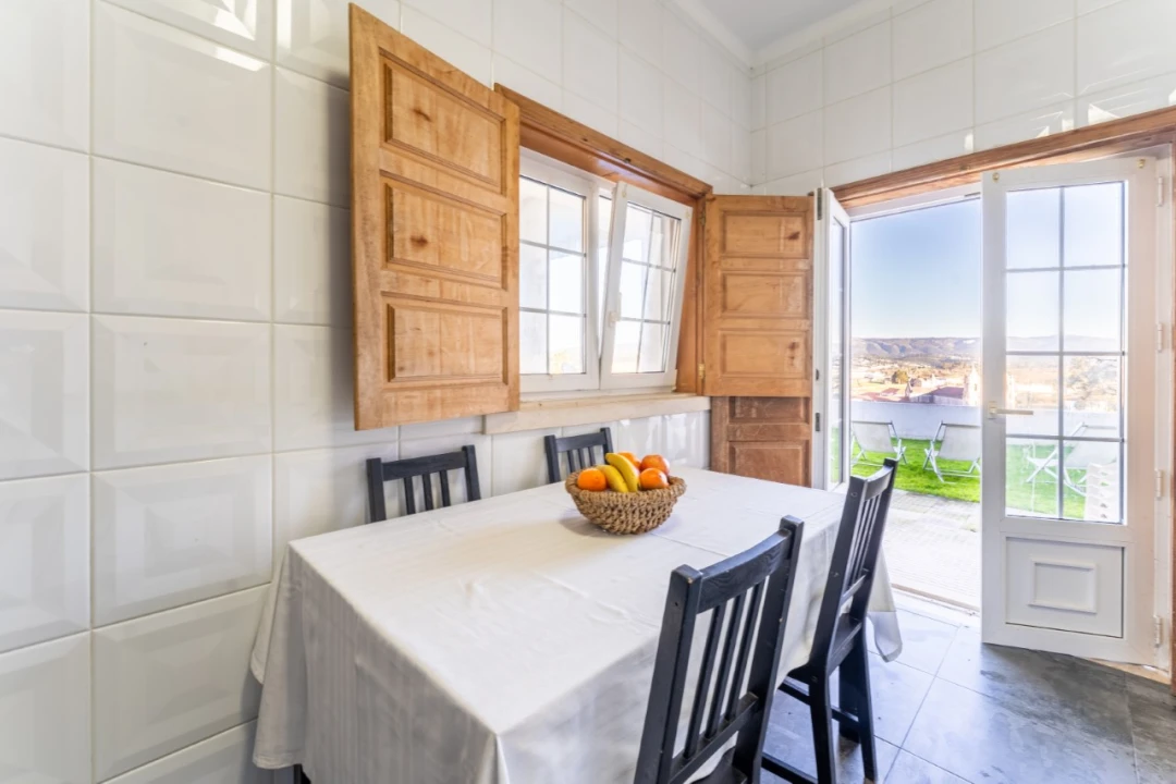 Moradia T5 para Venda em Alcobaça e Vestiaria Foto 64