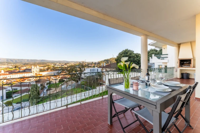 Moradia T5 para Venda em Alcobaça e Vestiaria Foto 1