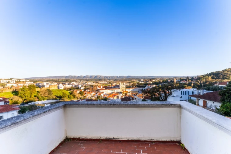 Moradia T5 para Venda em Alcobaça e Vestiaria Foto 46