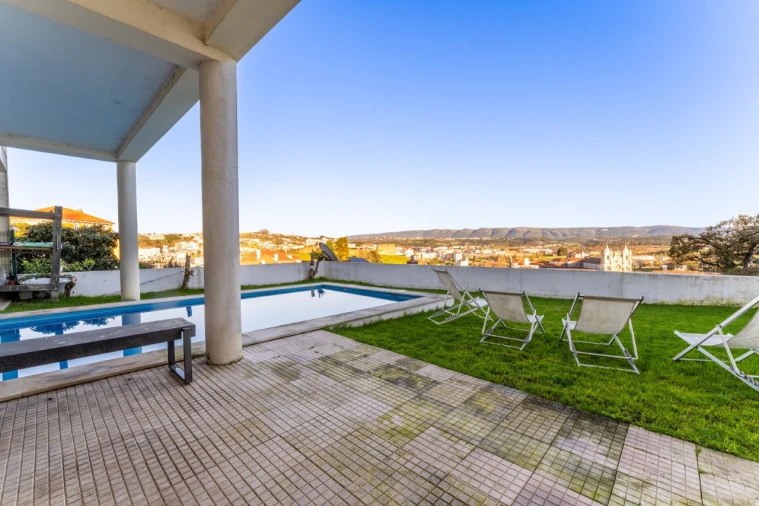 Moradia T5 para Venda em Alcobaça e Vestiaria Foto 75