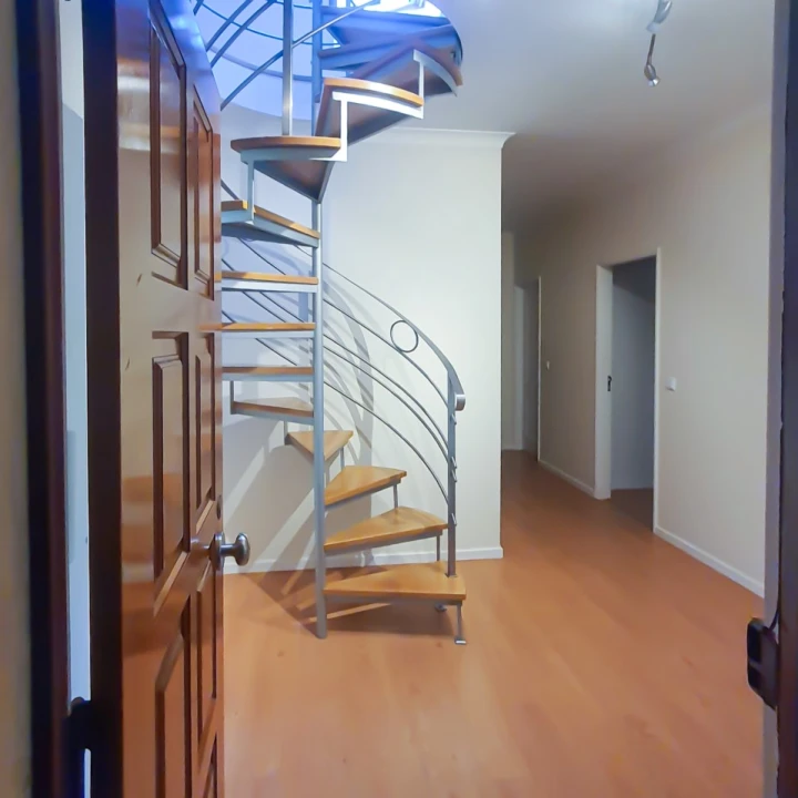 Apartamento T4 para Venda em Alcobaça e Vestiaria Foto 2