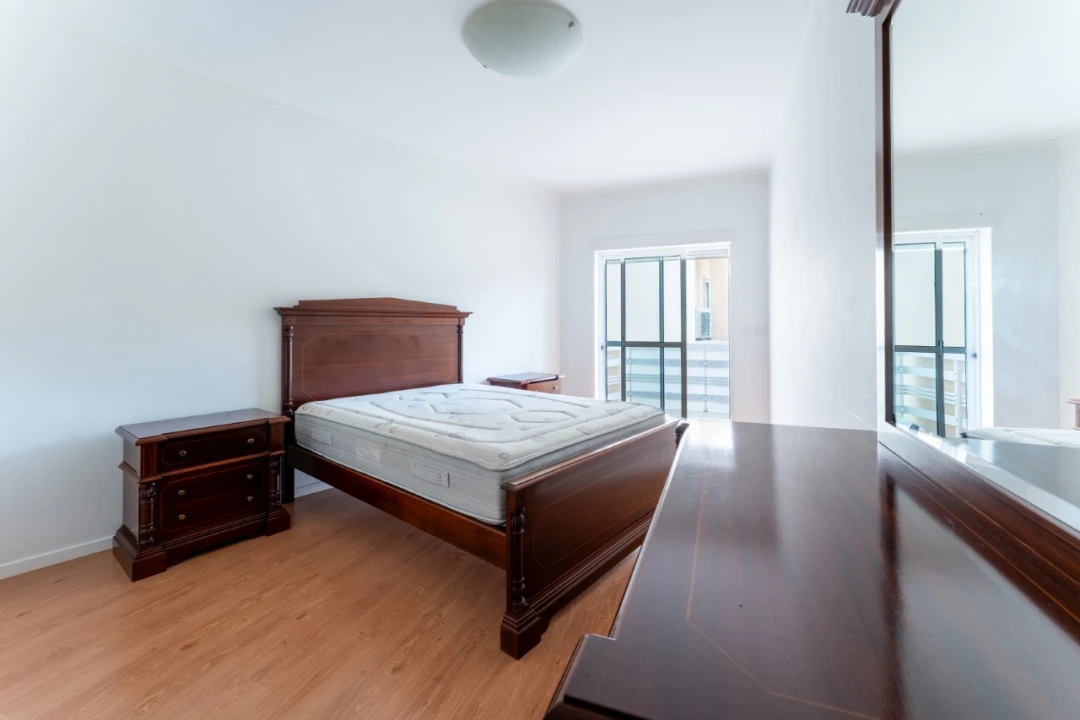 Apartamento T4 para Venda em Alcobaça e Vestiaria Foto 17