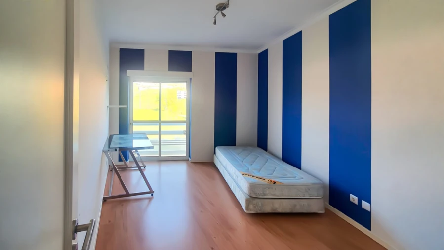 Apartamento T4 para Venda em Alcobaça e Vestiaria Foto 20