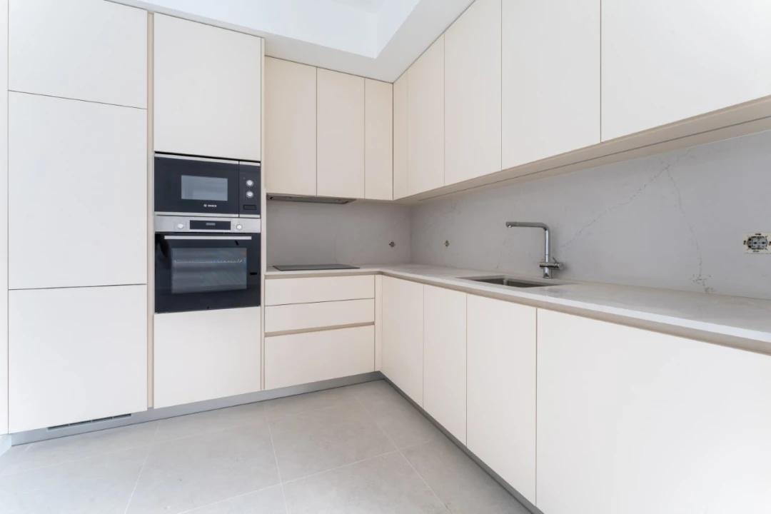 Apartamento T1 para Venda em Nazare Foto 23