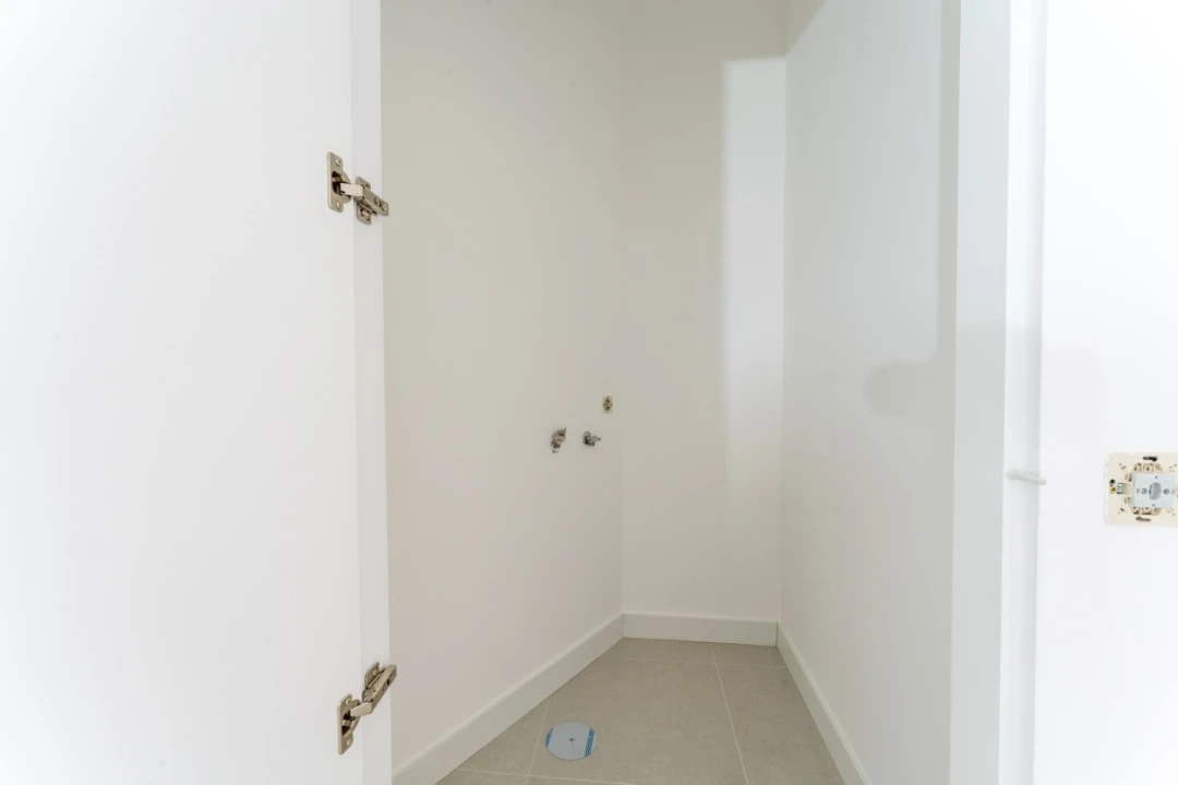 Apartamento T1 para Venda em Nazare Foto 36