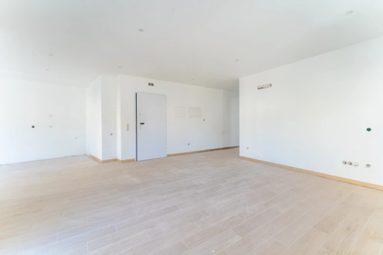 Apartamento T2 para Venda em Nazare Foto 4