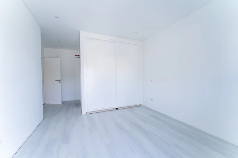Apartamento T2 para Venda em Nazare Foto 16
