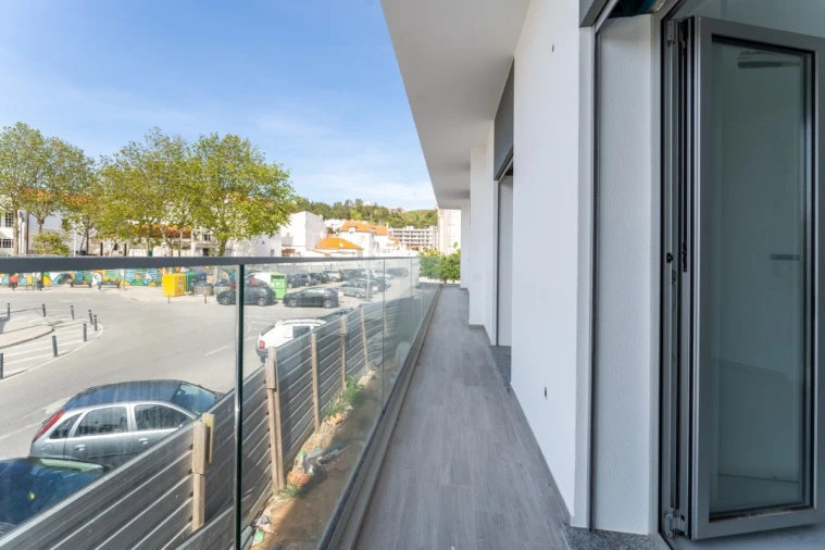 Apartamento T2 para Venda em Nazare Foto 15