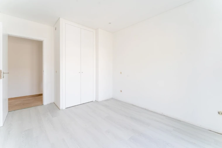 Apartamento T2 para Venda em Nazare Foto 24