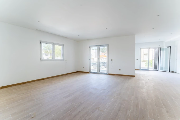 Apartamento T2 para Venda em Nazare Foto 6