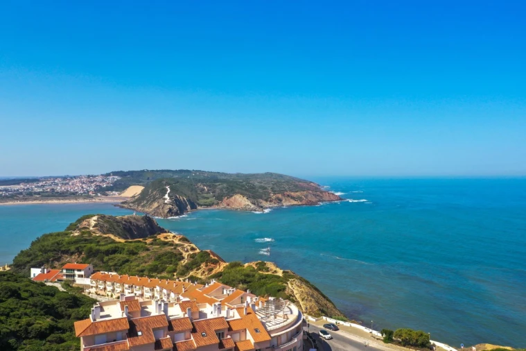 Apartamento T2 para Venda em São Martinho do Porto Foto 9