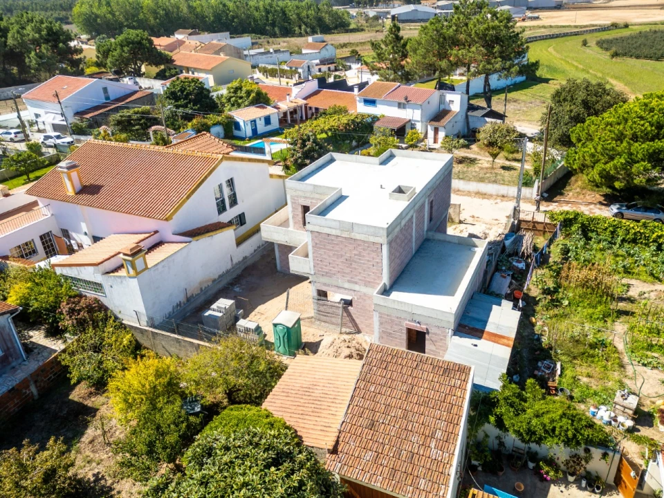 Moradia T4 para Venda em Alfeizerão Foto 18