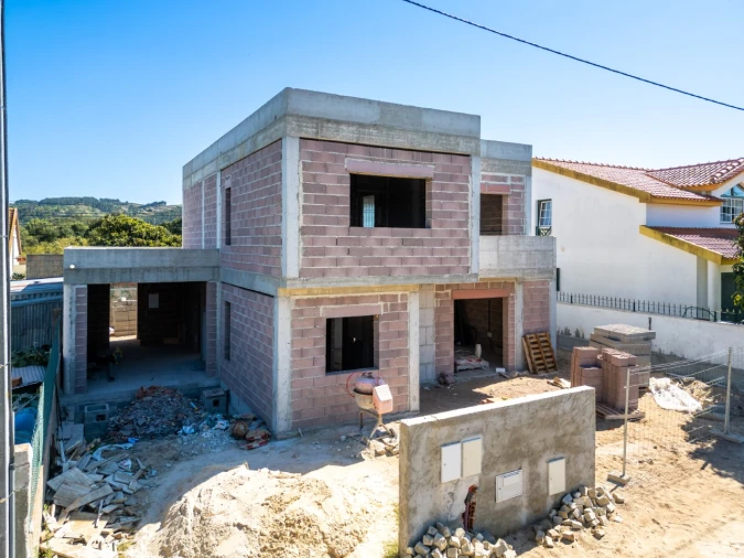 Moradia T4 para Venda em Alfeizerão Foto 2