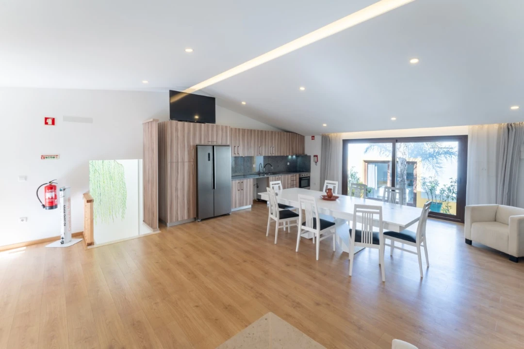 Moradia T6 para Venda em Alfeizerão Foto 5