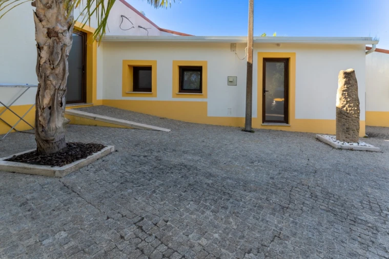 Moradia T6 para Venda em Alfeizerão Foto 52