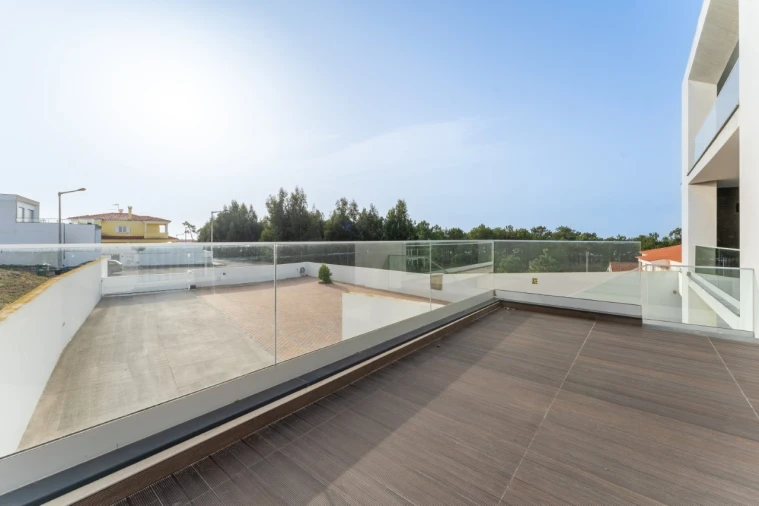 Moradia T4 para Venda em Nazare Foto 106