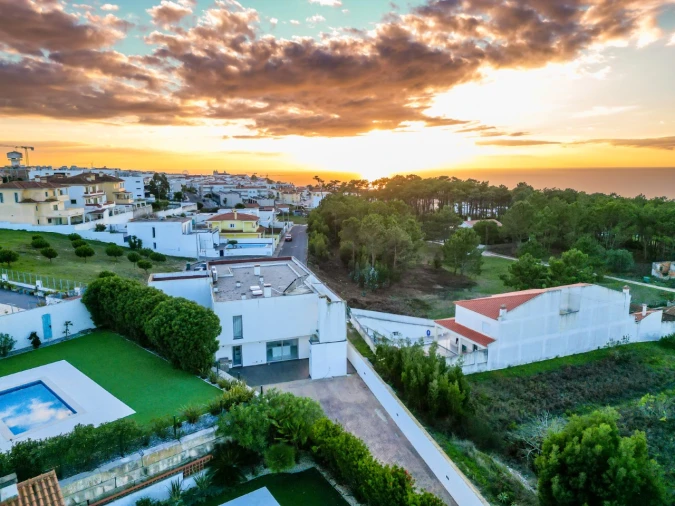 Moradia T4 para Venda em Nazare Foto 119