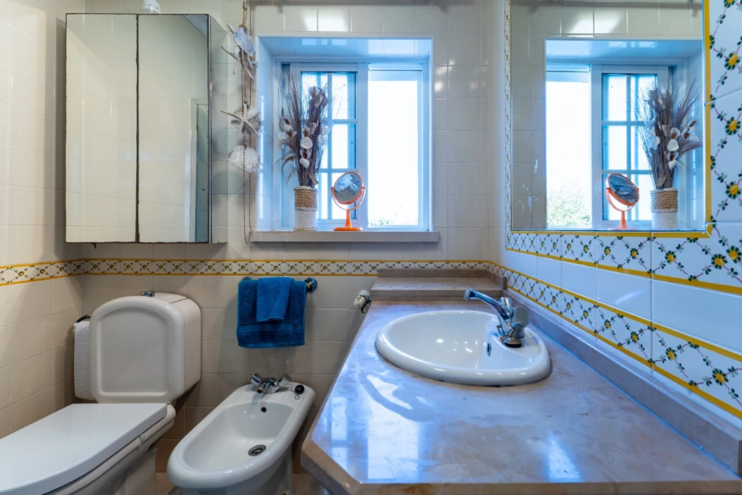 Moradia T5 para Venda em Peral Foto 13