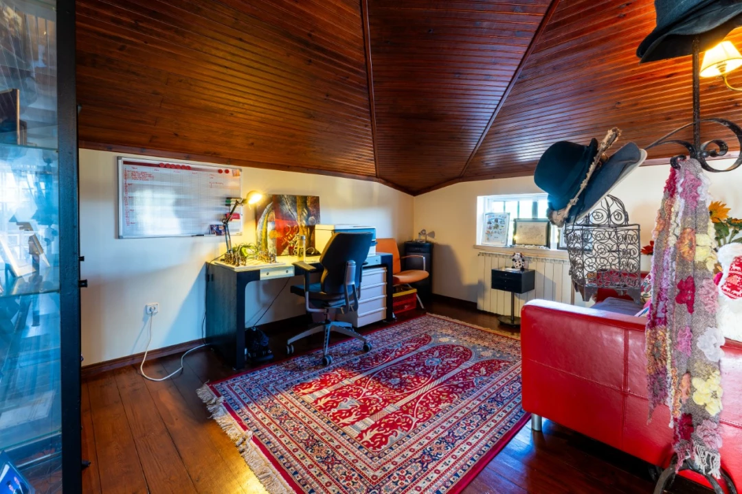 Moradia T5 para Venda em Peral Foto 27