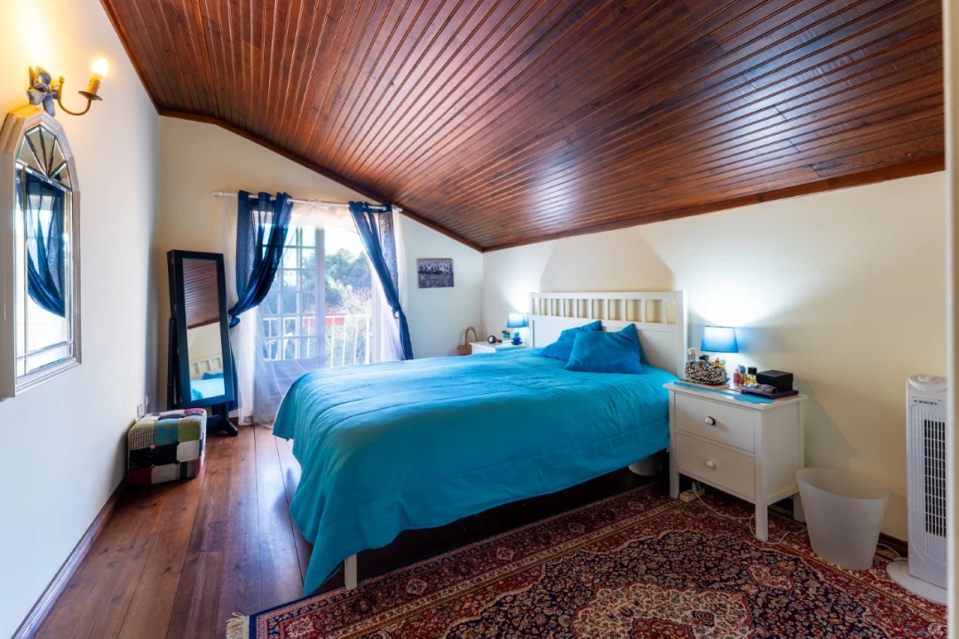 Moradia T5 para Venda em Peral Foto 33