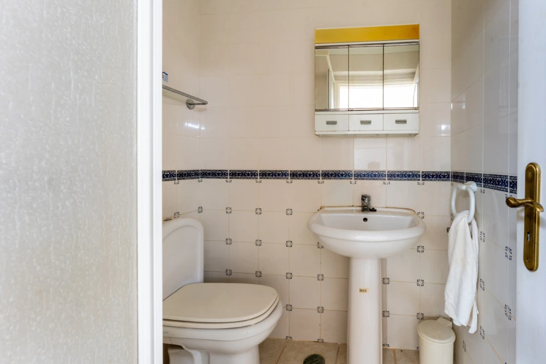 Moradia T5 para Venda em Peral Foto 74