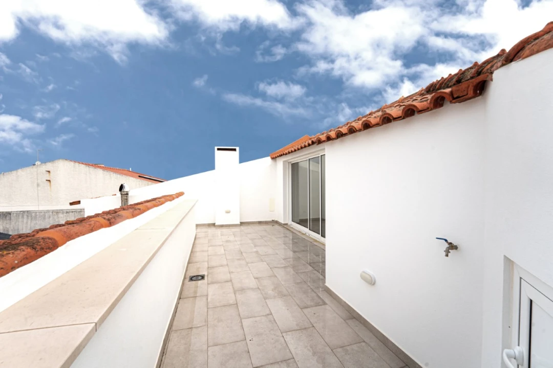 Apartamento T3 para Venda em Nazare Foto 17