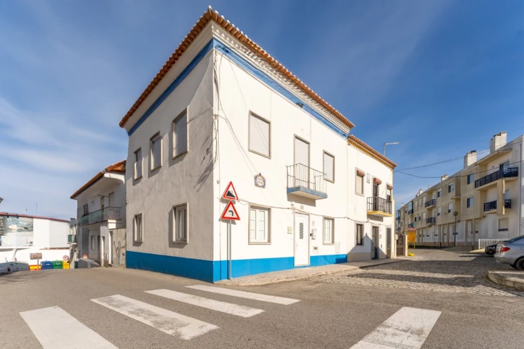 Apartamento T3 para Venda em Nazare Foto 3