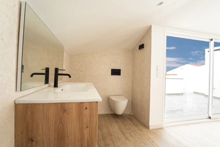 Apartamento T3 para Venda em Nazare Foto 16