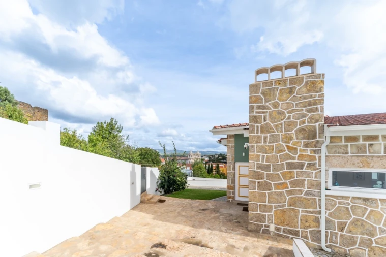 Moradia T5 para Venda em Alcobaça e Vestiaria Foto 60