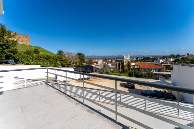 Moradia T5 para Venda em Alcobaça e Vestiaria Foto 82