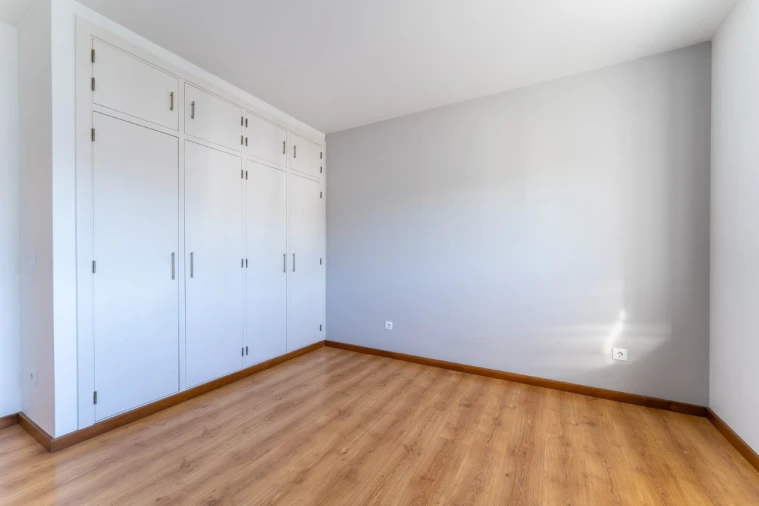 Moradia T3 para Venda em Barrio Foto 34