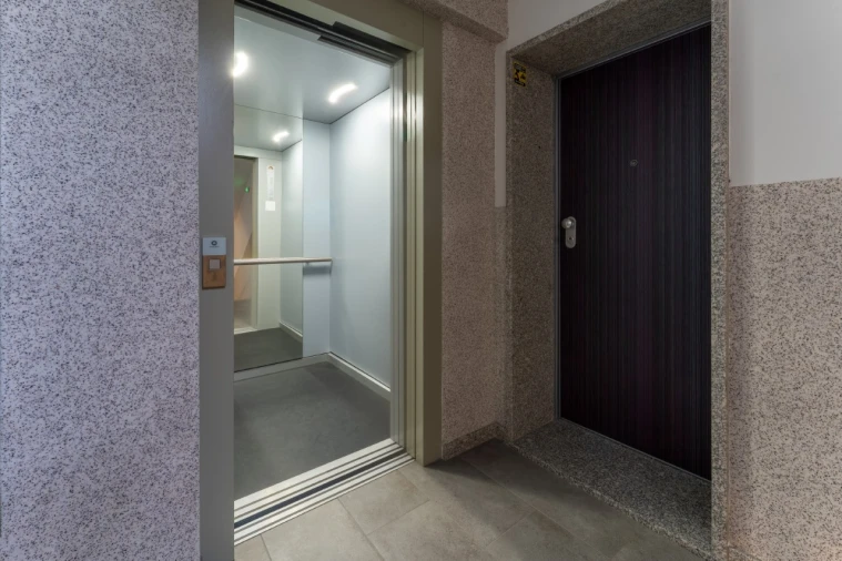 Apartamento T4 para Venda em Nazare Foto 25